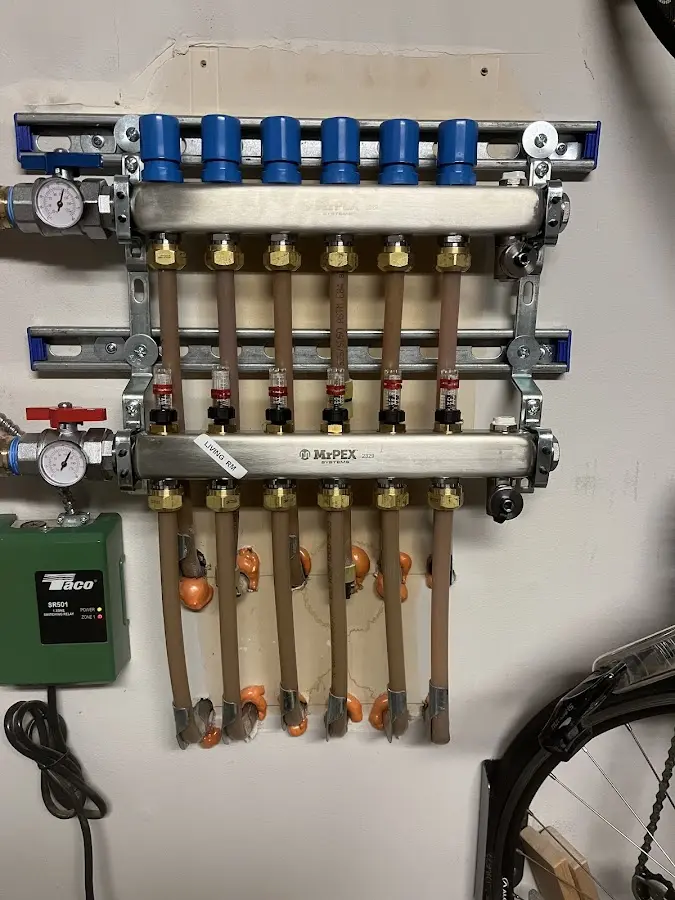 Plumber performing Gas Leak Detection at a residential property in Ponca City